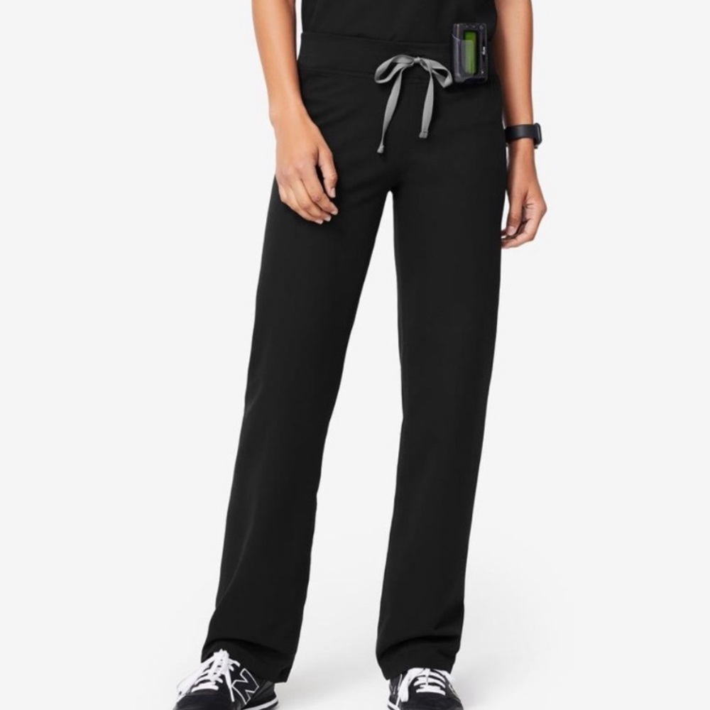Figs Livingston basic scrub pants